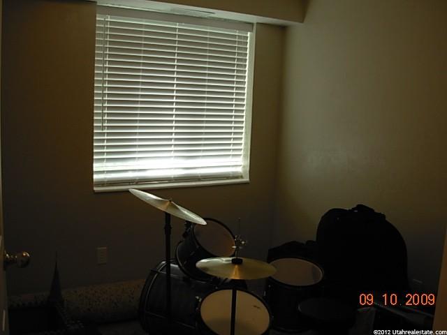 1325 N Quincy Ave, Ogden, UT 84404 — photo 10