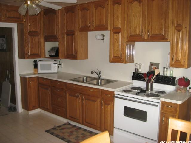 121 S 100 W, Lyman, UT 84749 — photo 5