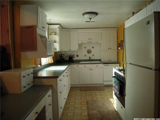 5584 W 5300 S, Hooper, UT 84315 — photo 2