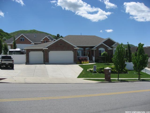 350 E North Canyon Rd S, Bountiful, UT 84010 — photo 2