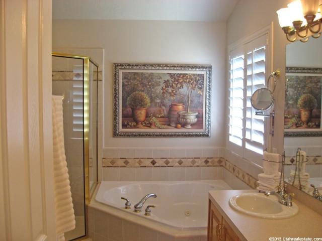 350 E North Canyon Rd S, Bountiful, UT 84010 — photo 7