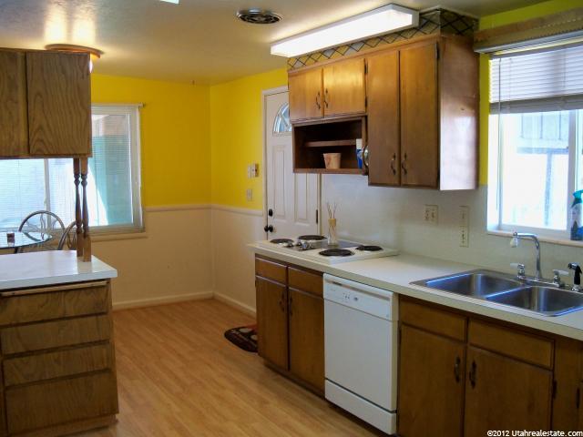 443 Hawthorne Dr, Brigham City, UT 84302 — photo 2
