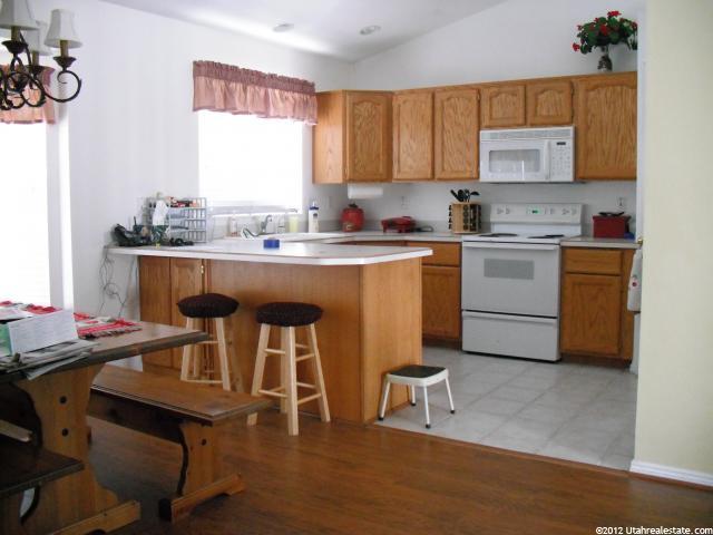 1878 N 900 W, Clinton, UT 84015 — photo 2