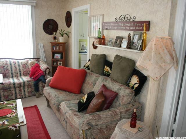 937 E Patterson St, Ogden, UT 84403 — photo 2