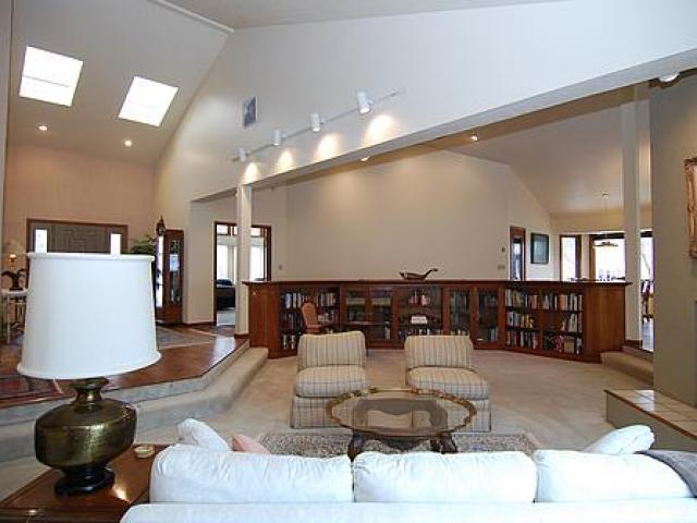 2092 S Maple Ridge Dr. E, Bountiful, UT 84010 — photo 4