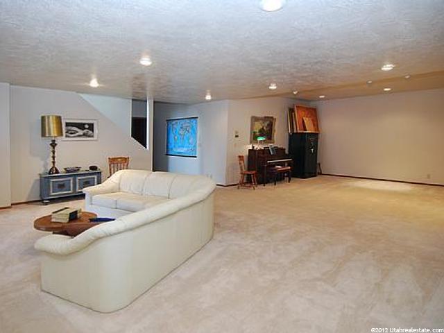 2092 S Maple Ridge Dr. E, Bountiful, UT 84010 — photo 8