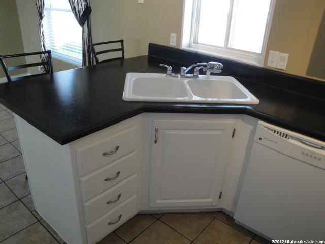 820 E 725 N, Ogden, UT 84404 — photo 4
