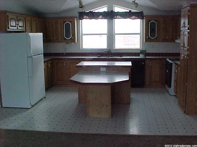 17310 W 14400 N, Howell, UT 84316 — photo 2
