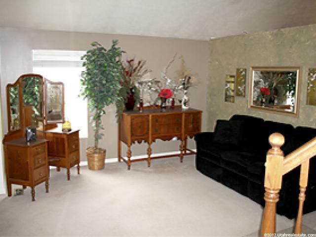 266 E Shadowbrook Ln, Kaysville, UT 84037 — photo 2
