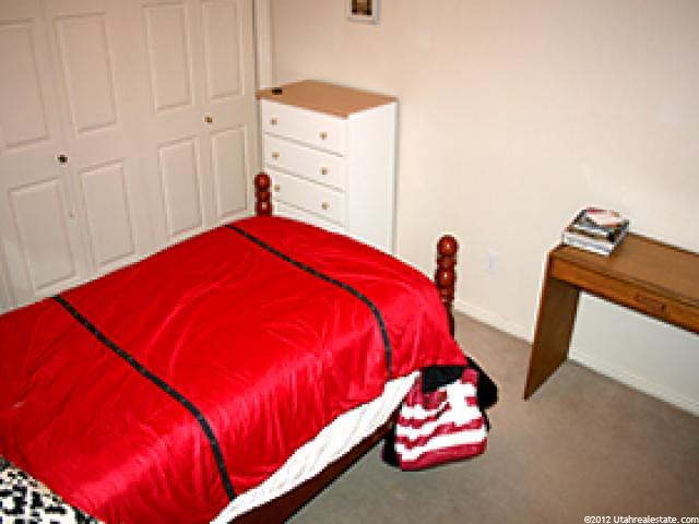 266 E Shadowbrook Ln, Kaysville, UT 84037 — photo 11