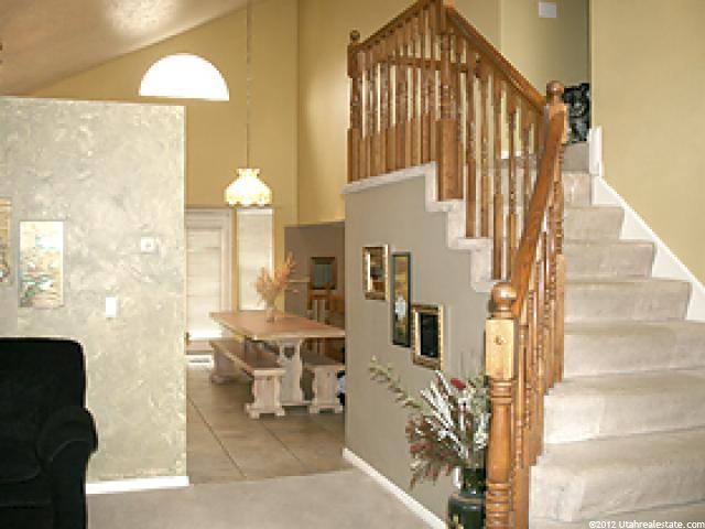 266 E Shadowbrook Ln, Kaysville, UT 84037 — photo 3