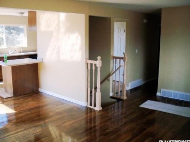 220 S 600 E, Kaysville, UT 84037 — photo 11