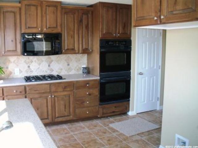 220 S 600 E, Kaysville, UT 84037 — photo 7