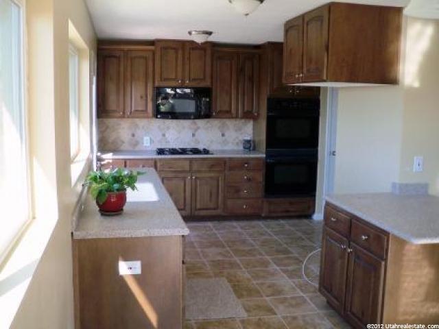 220 S 600 E, Kaysville, UT 84037 — photo 10