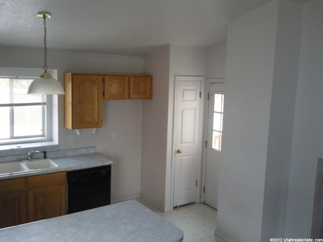 2964 W 4425 S, Roy, UT 84067 — photo 3
