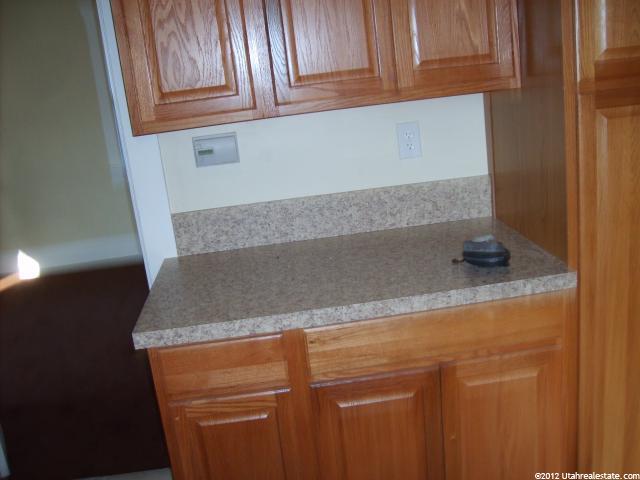 865 Binford St, Ogden, UT 84401 — photo 3