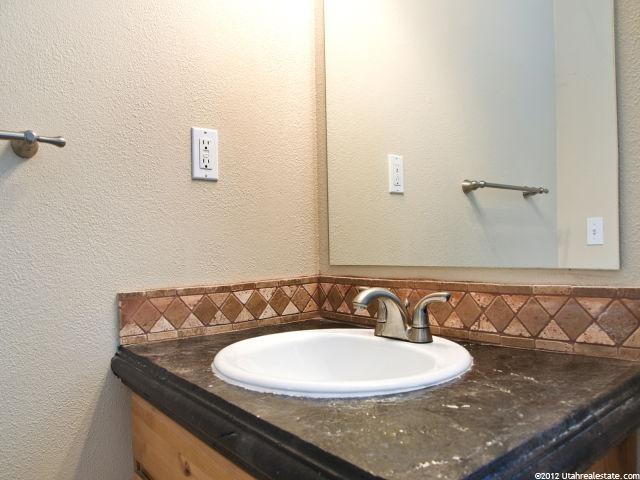 1309 E Roger Cir, Layton, UT 84040 — photo 10