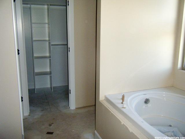 1601 N 2850 E, Layton, UT 84040 — photo 8