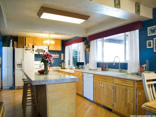 257 E 2050 S, Bountiful, UT 84010 — photo 3