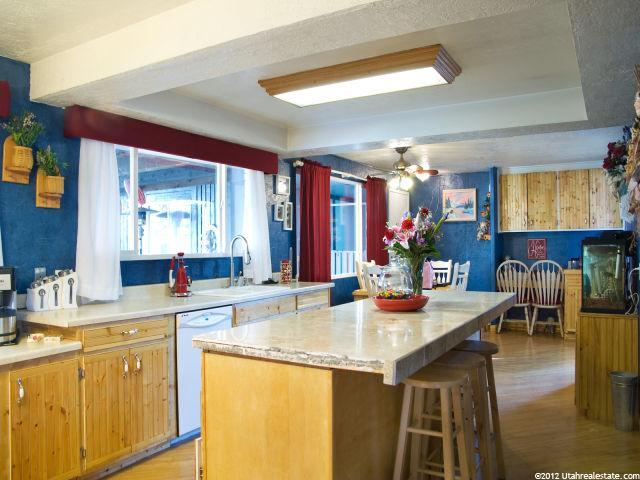 257 E 2050 S, Bountiful, UT 84010 — photo 4