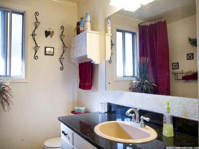 257 E 2050 S, Bountiful, UT 84010 — photo 9