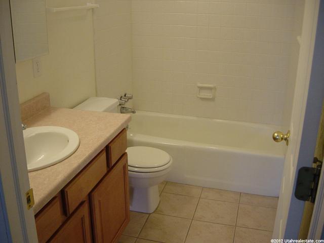 588 E Vine Street S ##2A, Murray, UT 84107 — photo 3