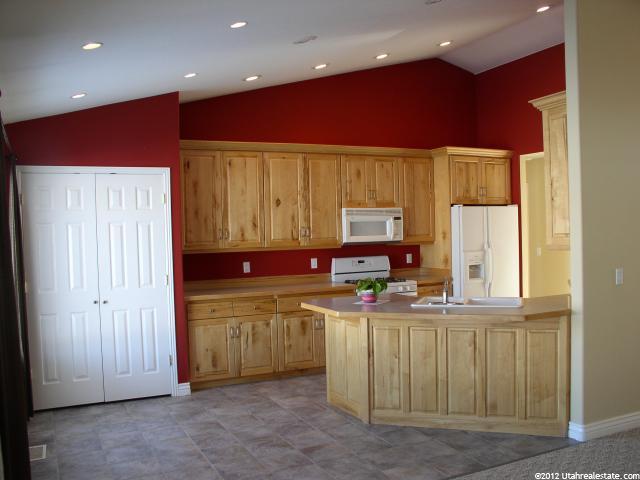 4230 N River Rd E, Oakley, UT 84055 — photo 5