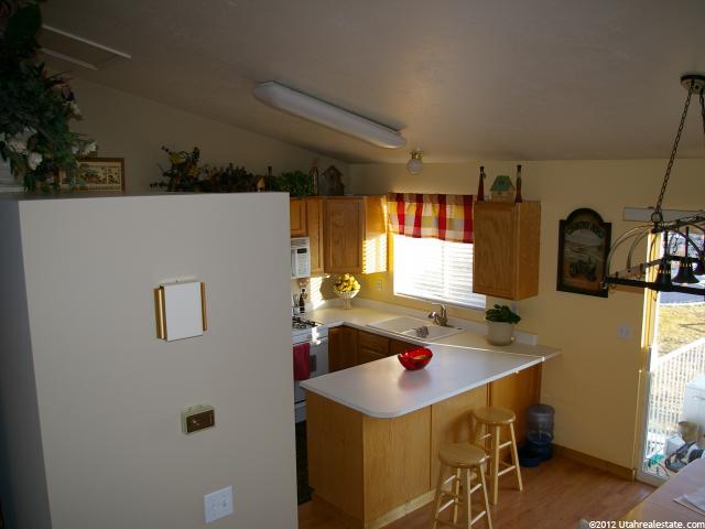 2903 W 2250 N, Clinton, UT 84015 — photo 6