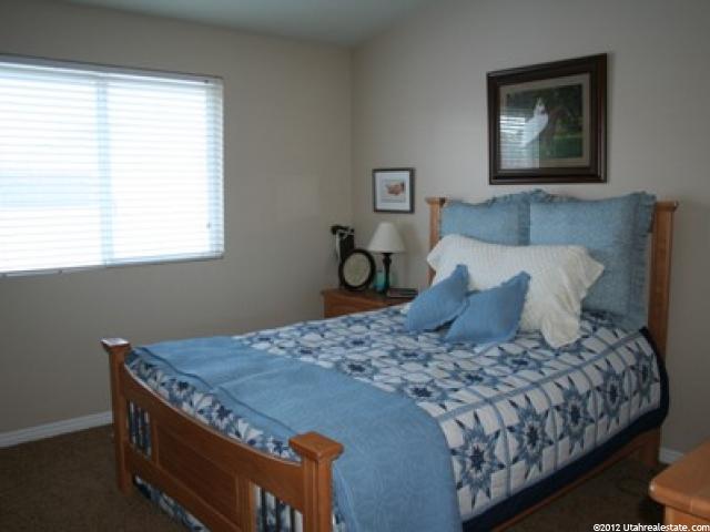 4026 W 5050 S, Roy, UT 84067 — photo 4