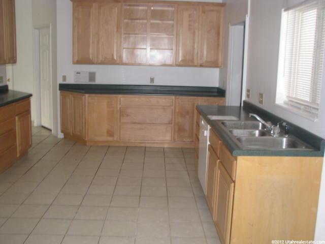 1607 N 800 W, West Bountiful, UT 84087 — photo 3
