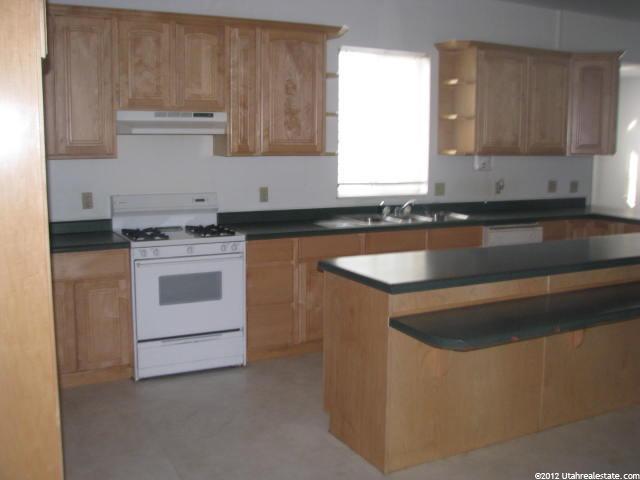 1607 N 800 W, West Bountiful, UT 84087 — photo 4