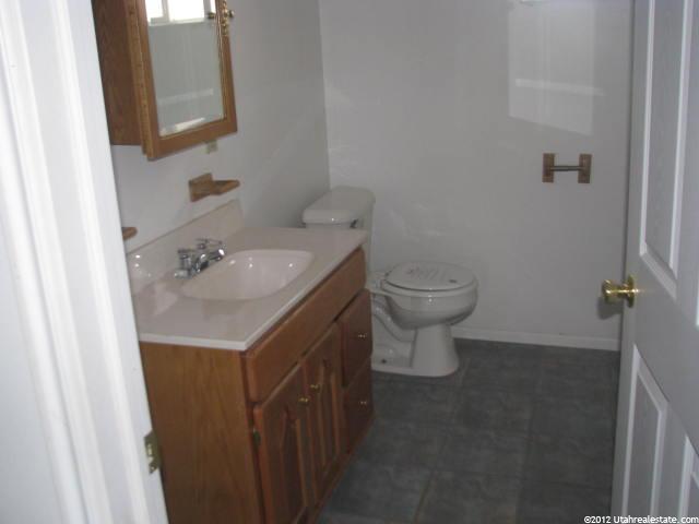 1607 N 800 W, West Bountiful, UT 84087 — photo 6