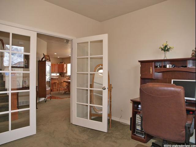 577 E Fitz Ln S, Draper, UT 84020 — photo 2
