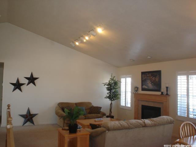 1864 S 350 E, Clearfield, UT 84015 — photo 5