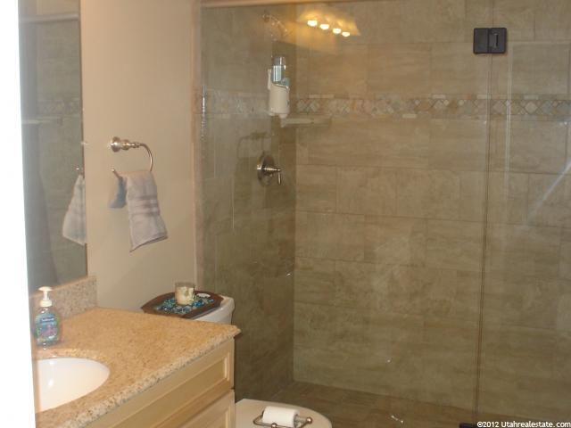 1864 S 350 E, Clearfield, UT 84015 — photo 7