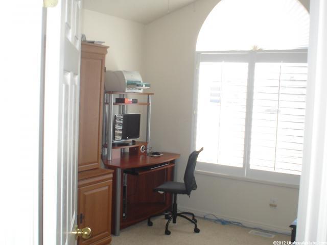 1864 S 350 E, Clearfield, UT 84015 — photo 9