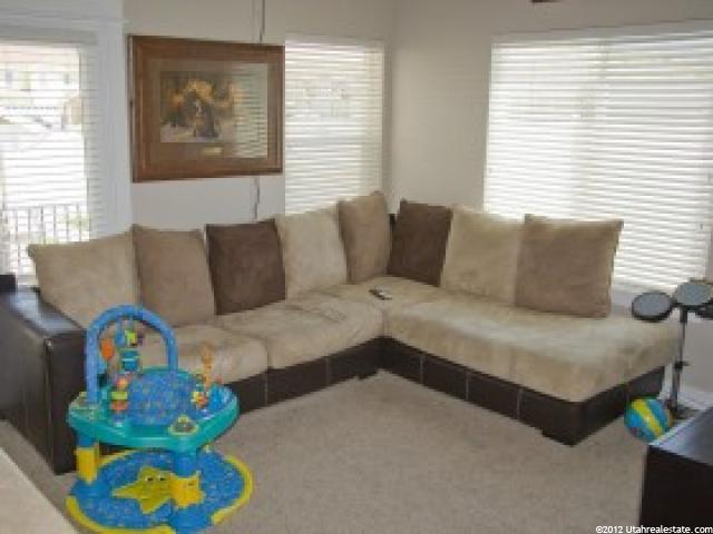 9025 S Ridge Bend Ct E, Sandy, UT 84094 — photo 5