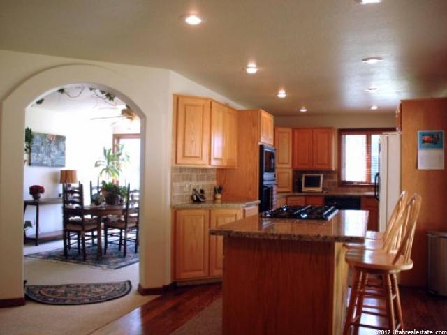 280 S Chapel St, Layton, UT 84041 — photo 9