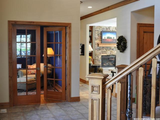9865 S Alta Ridge Cir E, Sandy, UT 84092 — photo 3