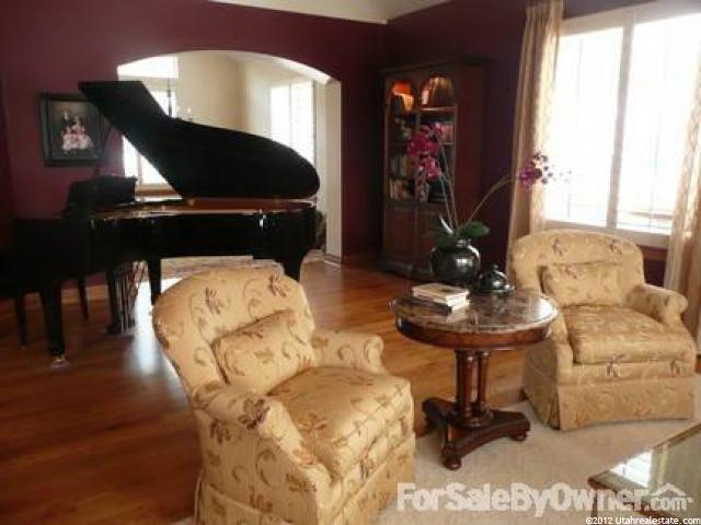 9865 S Alta Ridge Cir E, Sandy, UT 84092 — photo 4