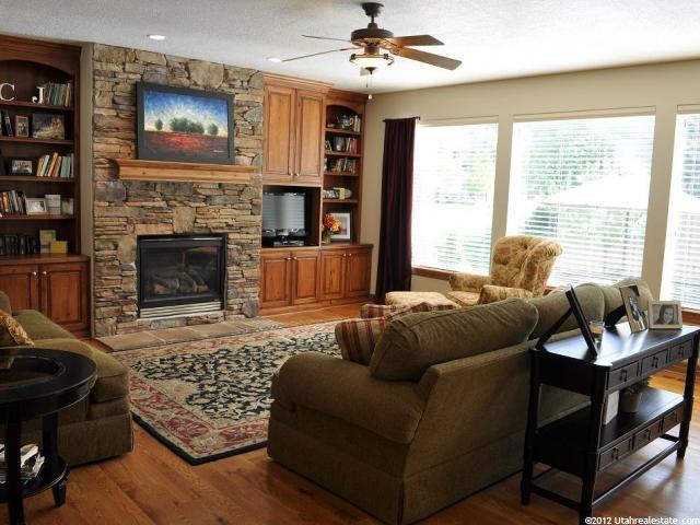 9865 S Alta Ridge Cir E, Sandy, UT 84092 — photo 5