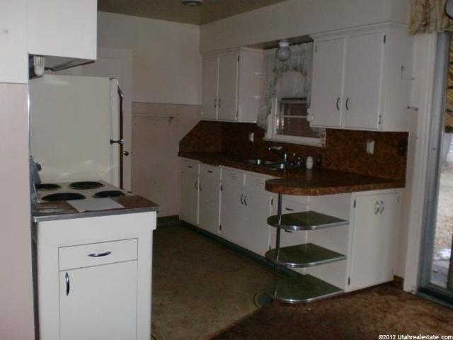 787 Cypress St, Pocatello, ID 83201 — photo 2