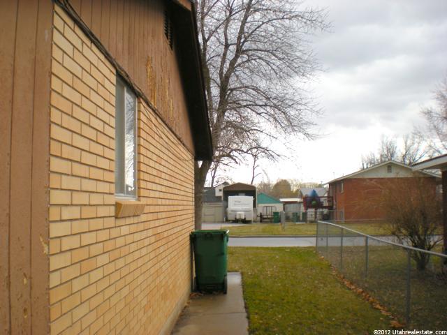 933 E Egan St N, Layton, UT 84040 — photo 9