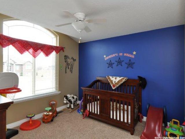 2105 S Allen Rd, Taylor, UT 84401 — photo 2