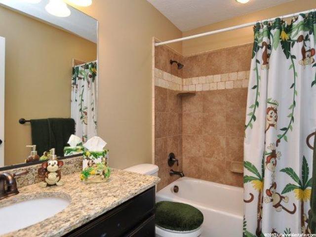 2105 S Allen Rd, Taylor, UT 84401 — photo 3