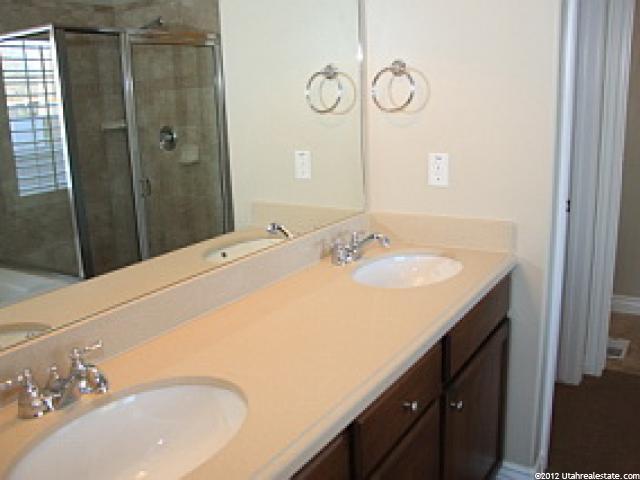 2069 S James Cir, Clearfield, UT 84015 — photo 10