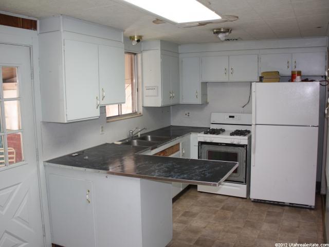 114 E 6980 S, Midvale, UT 84047 — photo 3