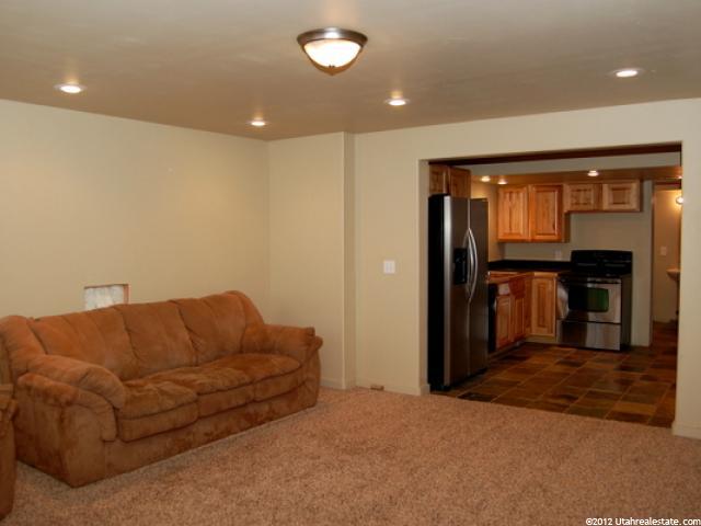 1973 E View Dr, South Weber, UT 84405 — photo 2