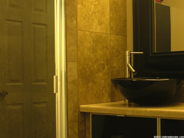 1189 E 2400 N, Layton, UT 84040 — photo 2