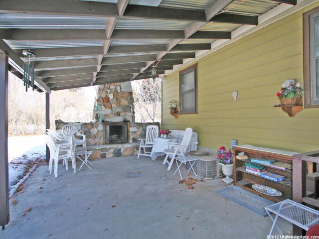 649 S 500 E, River Heights, UT 84321 — photo 11